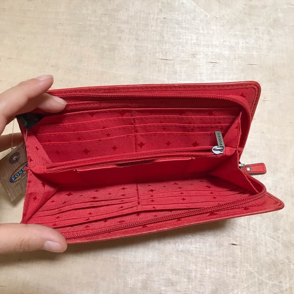 Fossil Hunter Zip Clutch Tomato Wallet Red Leather - Picture 2 of 7